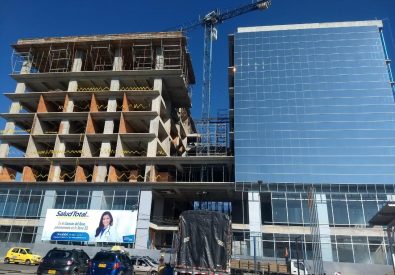 LHM OBRAS CIVILES SAS
